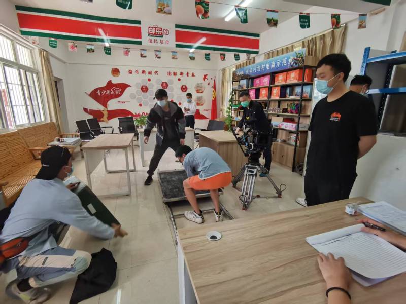 浠水县广告片拍摄公司：极简主义践行者，少即是多的视觉哲学
